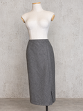 Jupe vintage mi-longue laine gris anthracite – taille haute, coupe droite ajustée, fente et boutons sur le côté